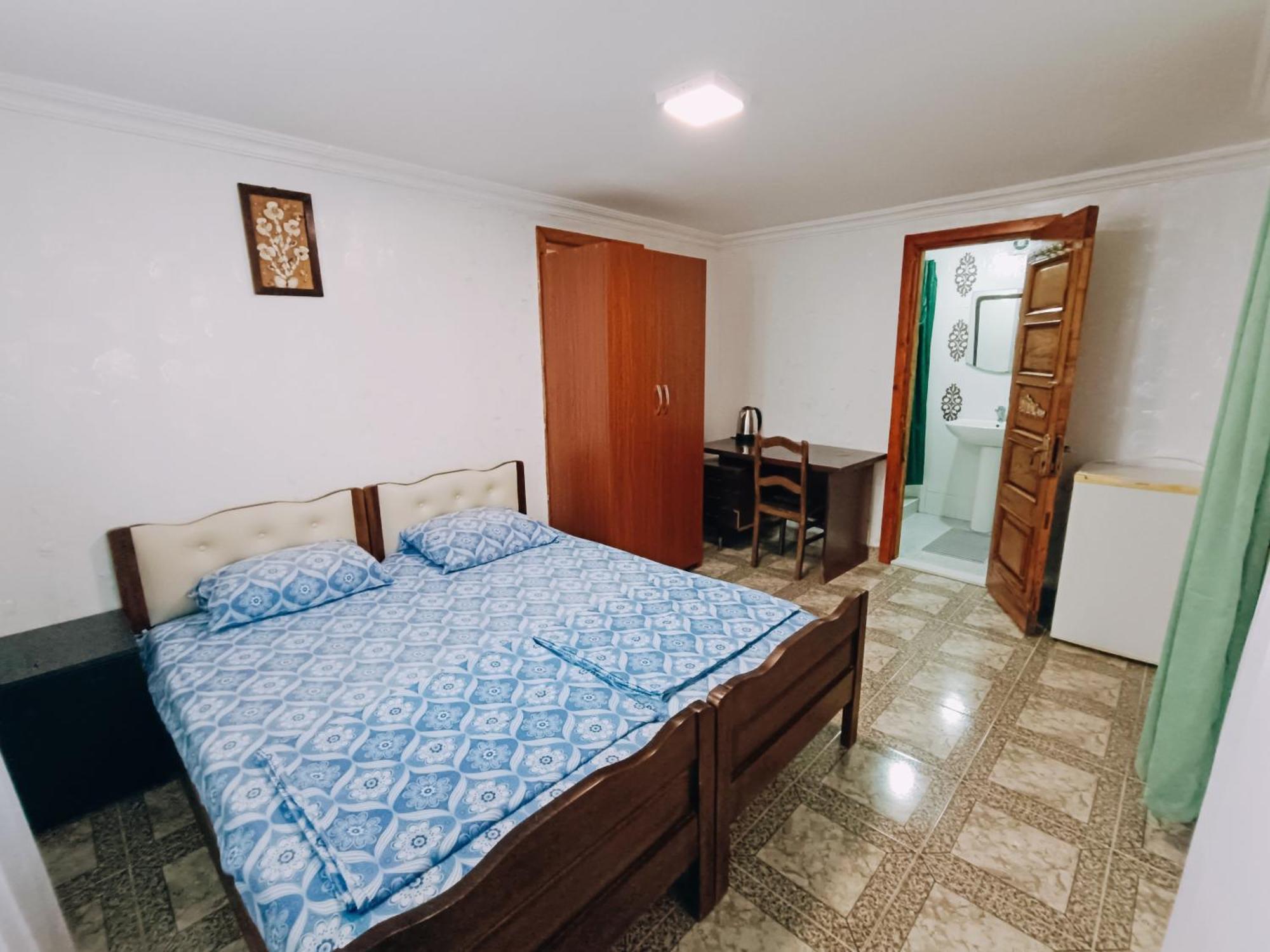 Guesthouse Mery Kobuleti Kültér fotó