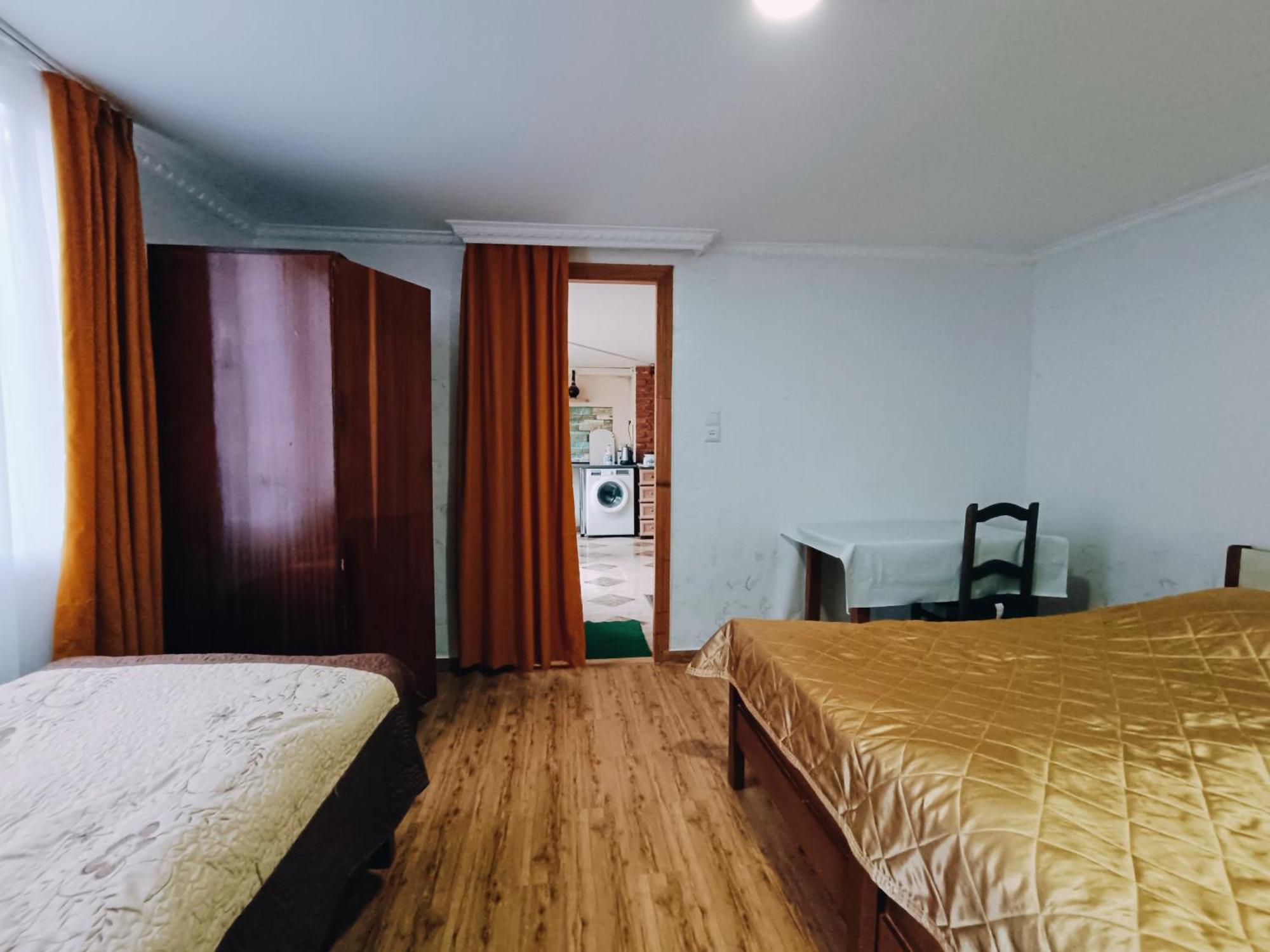 Guesthouse Mery Kobuleti Kültér fotó