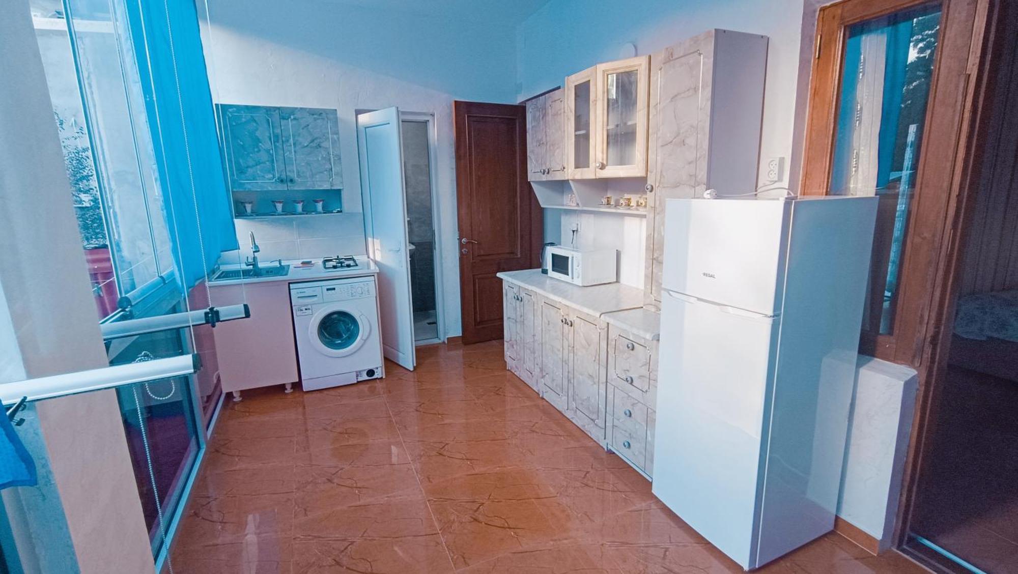 Guesthouse Mery Kobuleti Kültér fotó